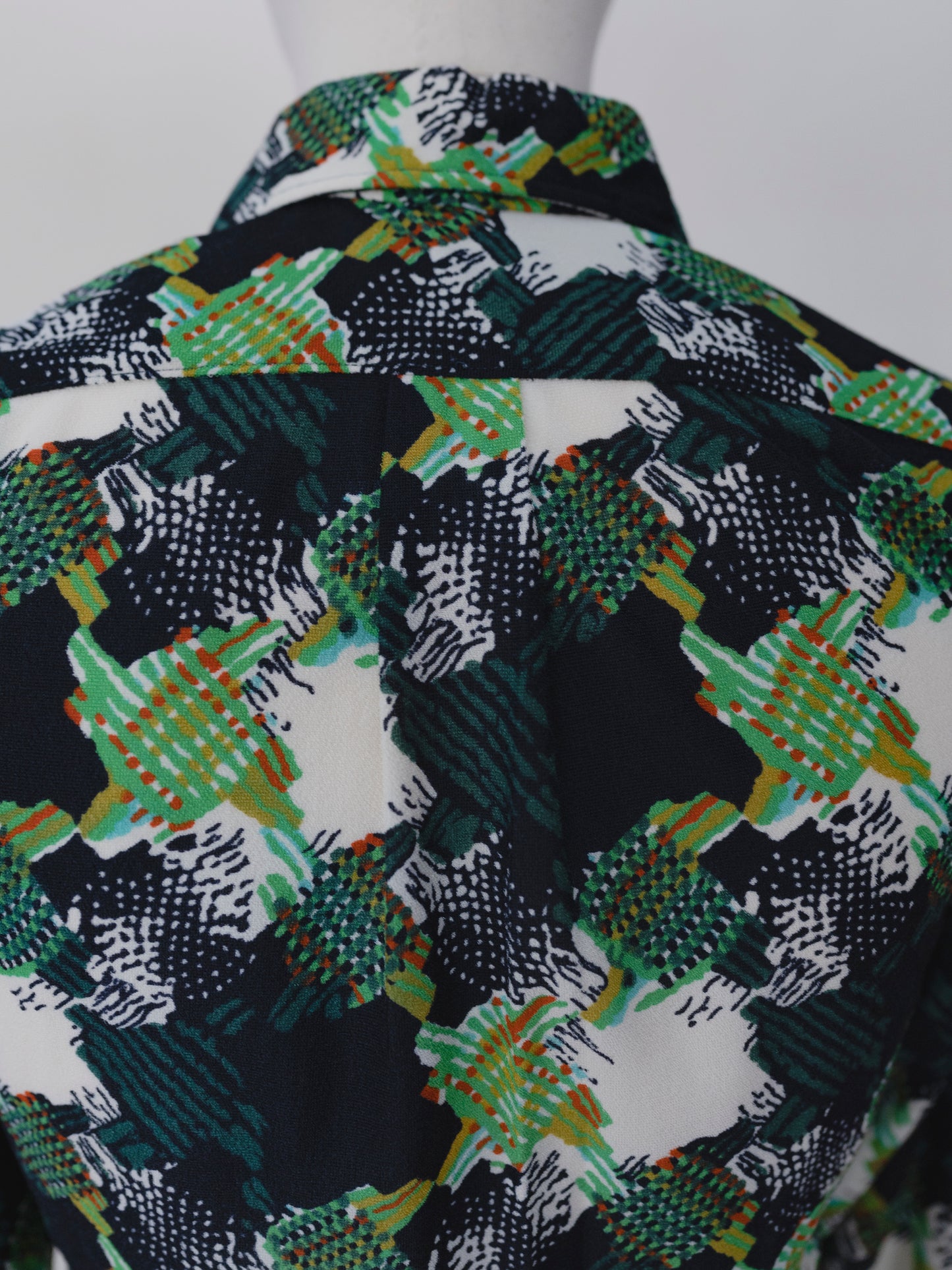 Groovy Green | Shirt