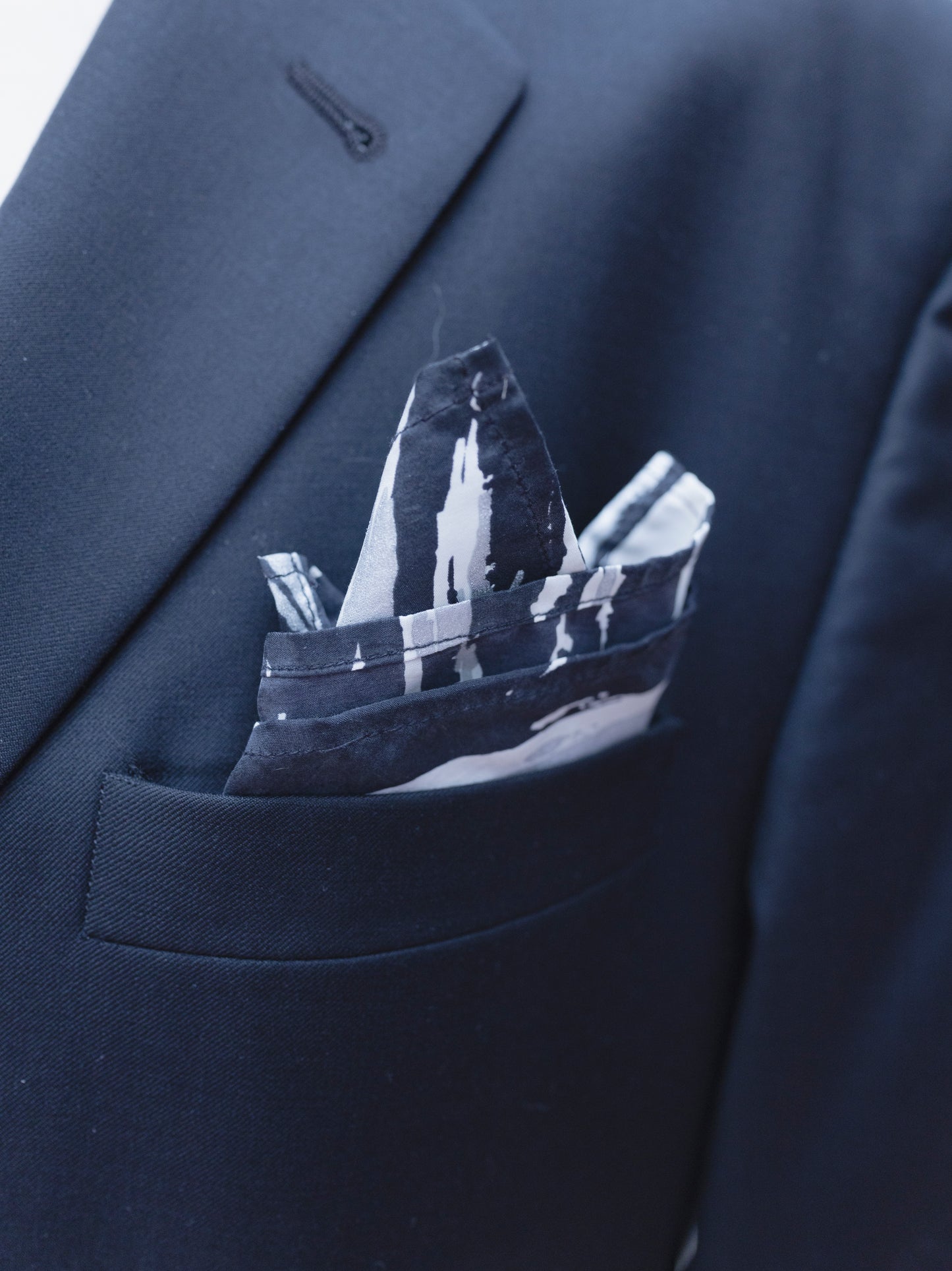 Brush Strokes | Pocket Scarf