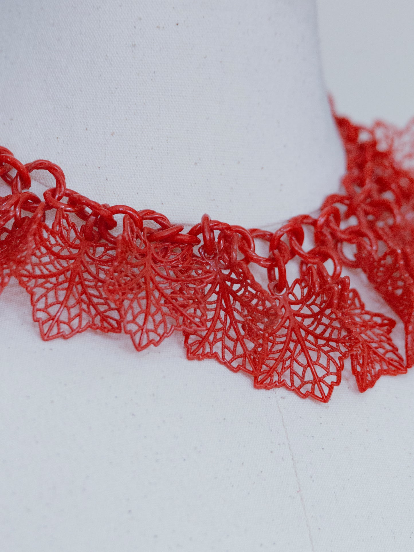 Translucent Foliage | Necklace