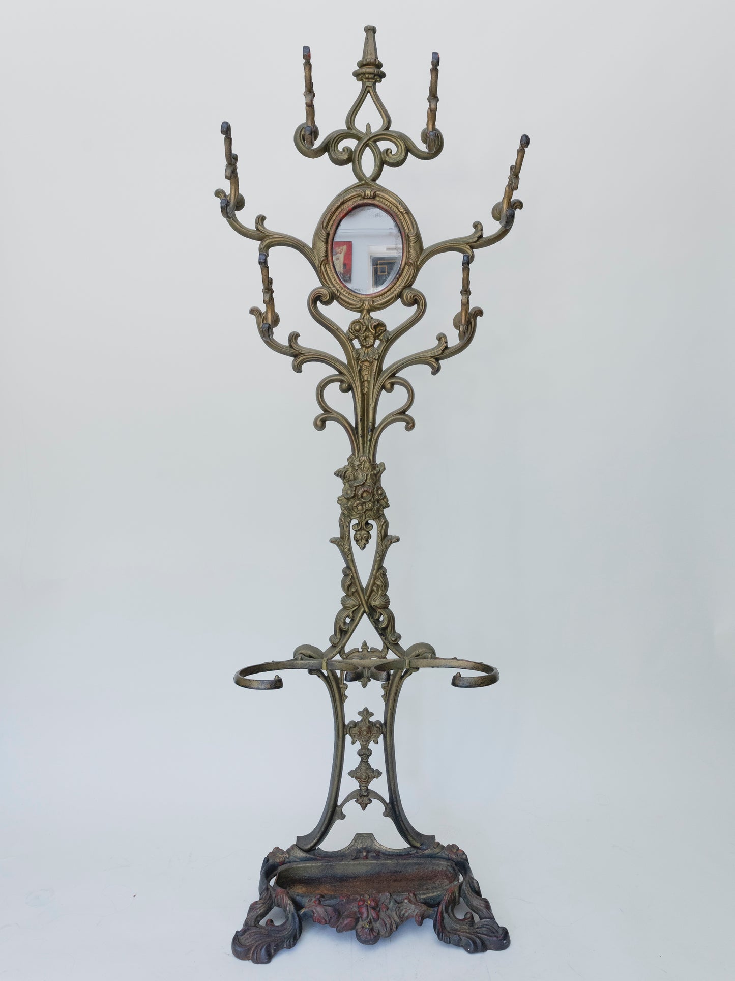 Coat | Hat | Umbrella | Tree