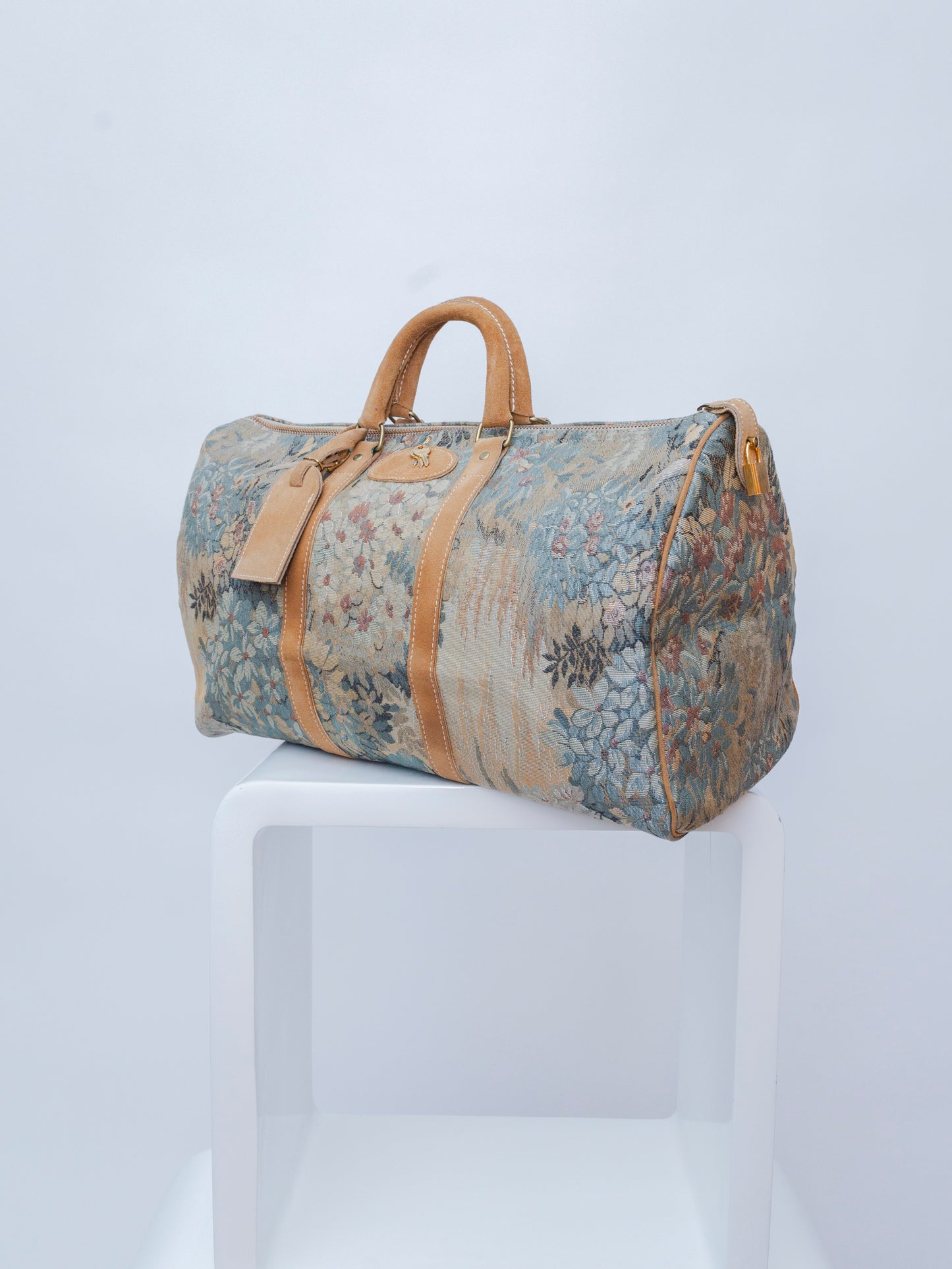 French Luggage Company Paradise Tapestry | Travel Large Speedy