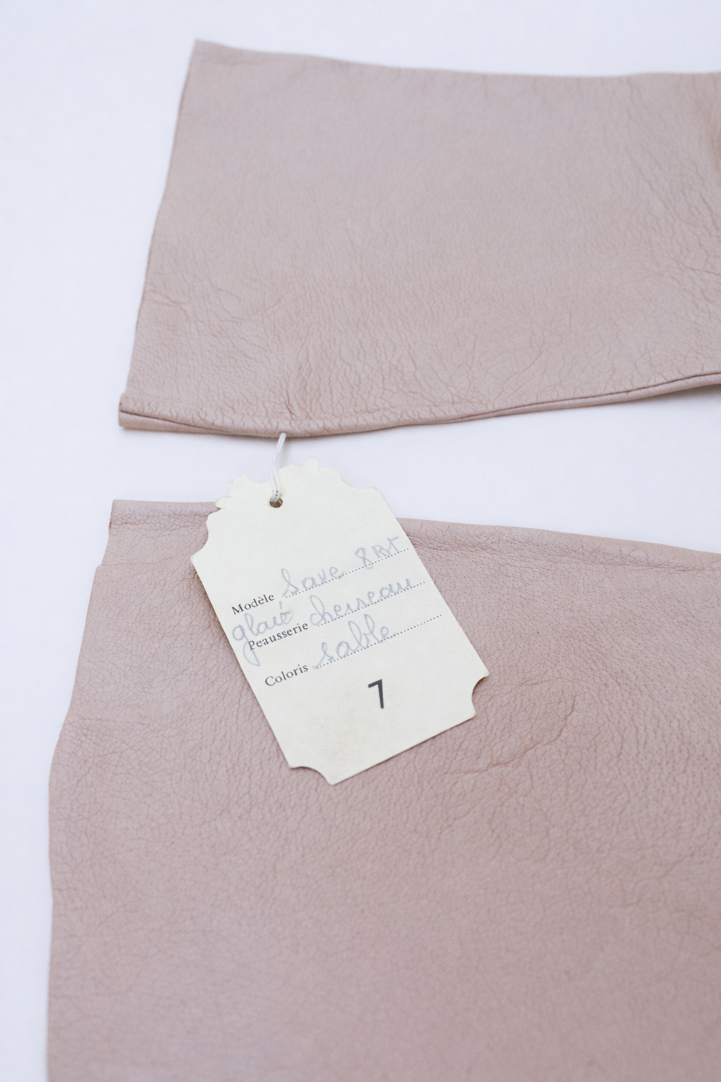 Christian Dior Les Gants  | Gloves