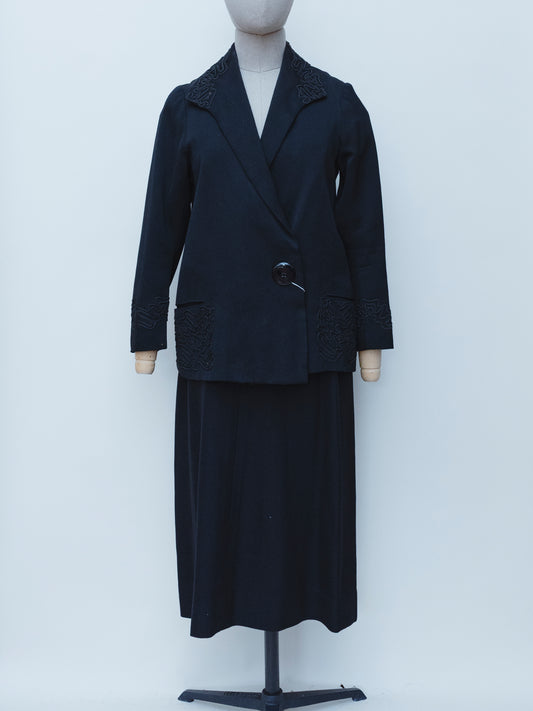 Raven | Skirt Suit