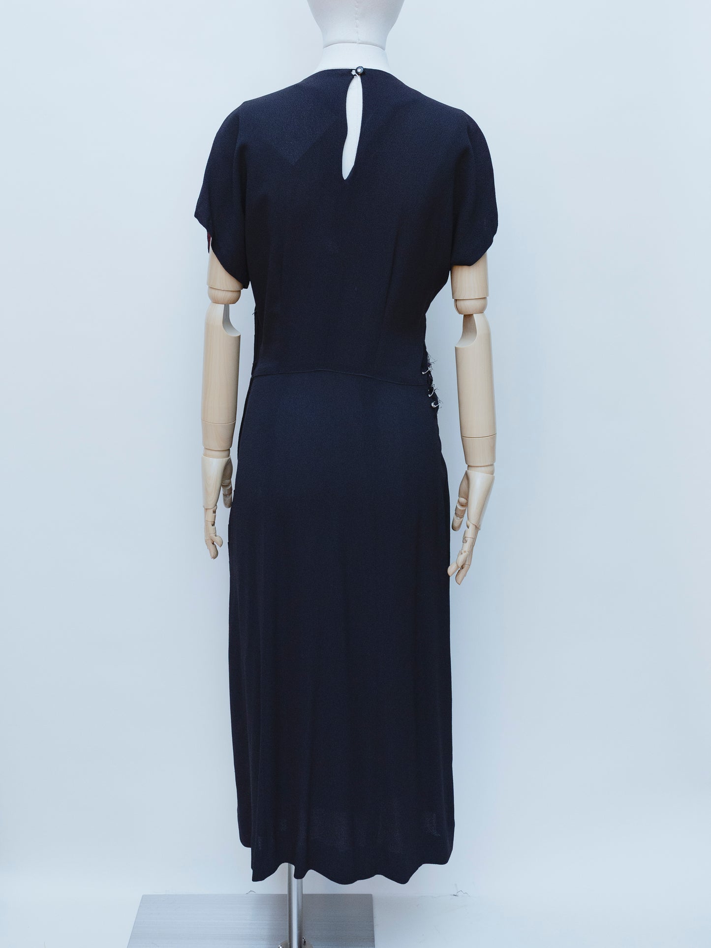 (¿REPARANDO? NO LO PUEDO ENCONTRAR) Años 30 | Vestido