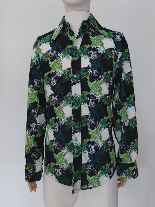 Groovy Green | Shirt