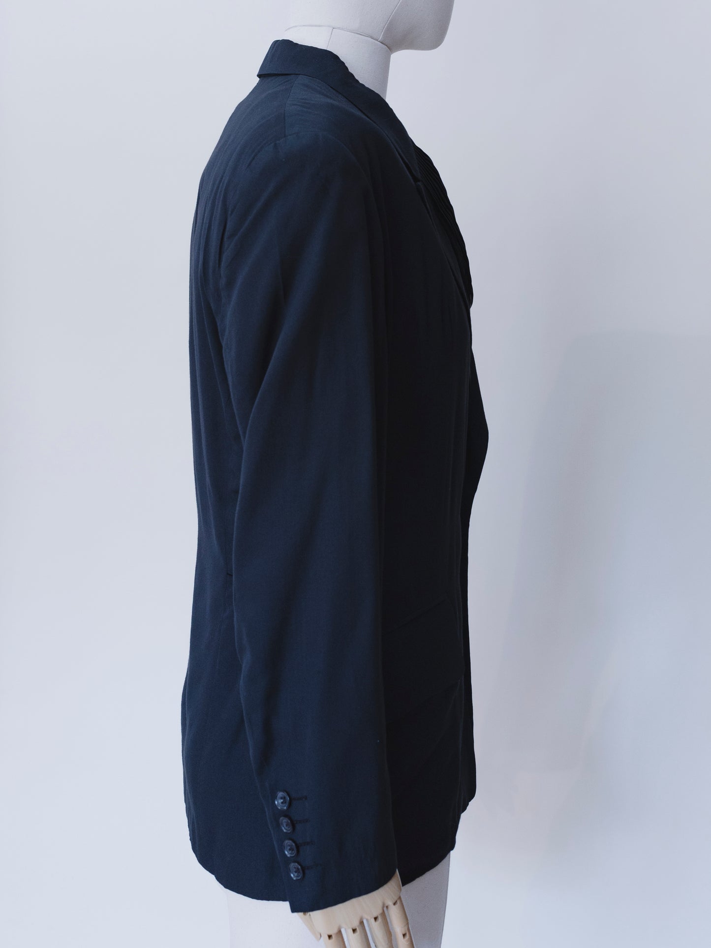 Matsuda Nicole Toyoko | Esmoquin