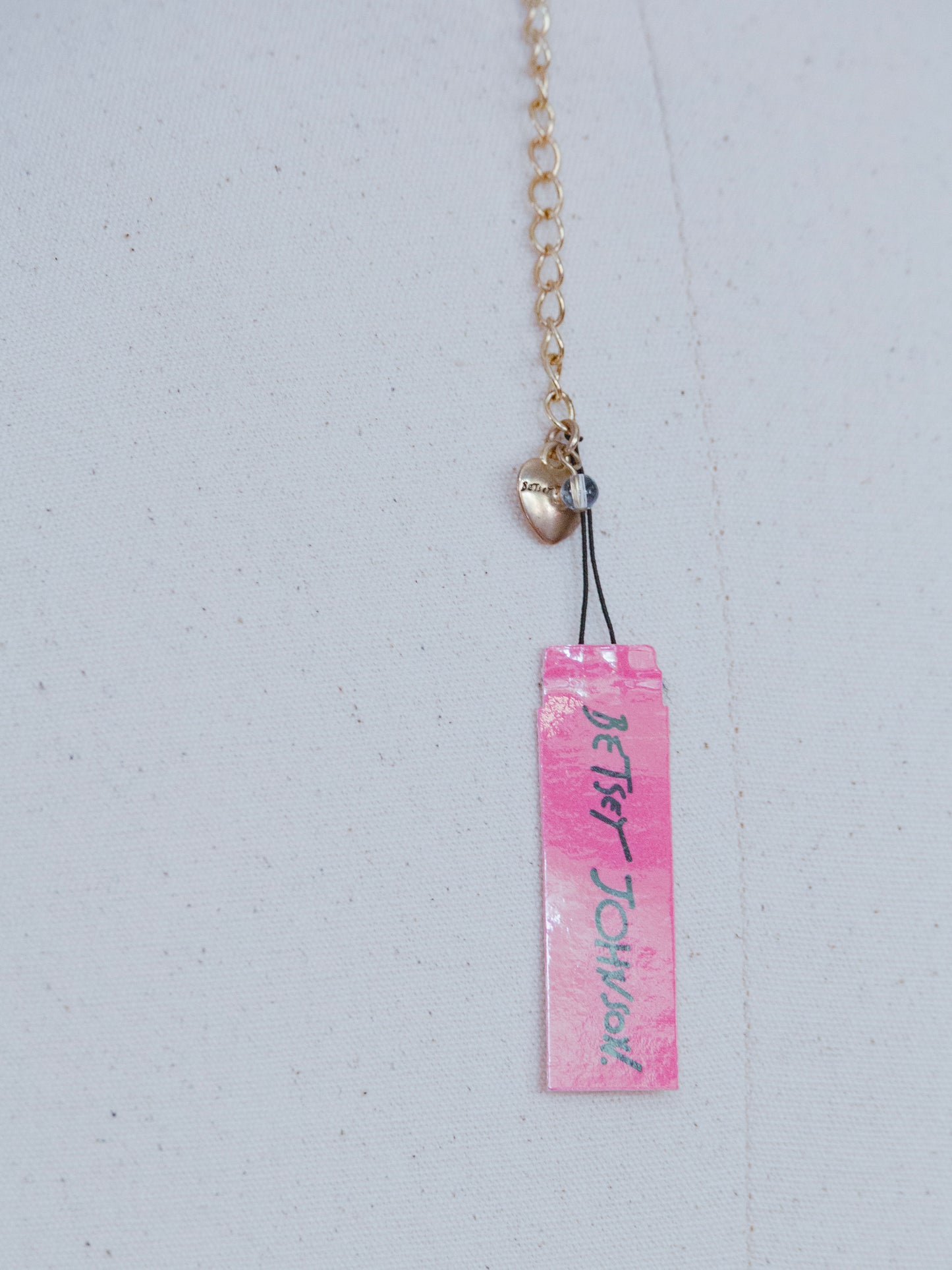 Beso de Betsy Johnson | Collar