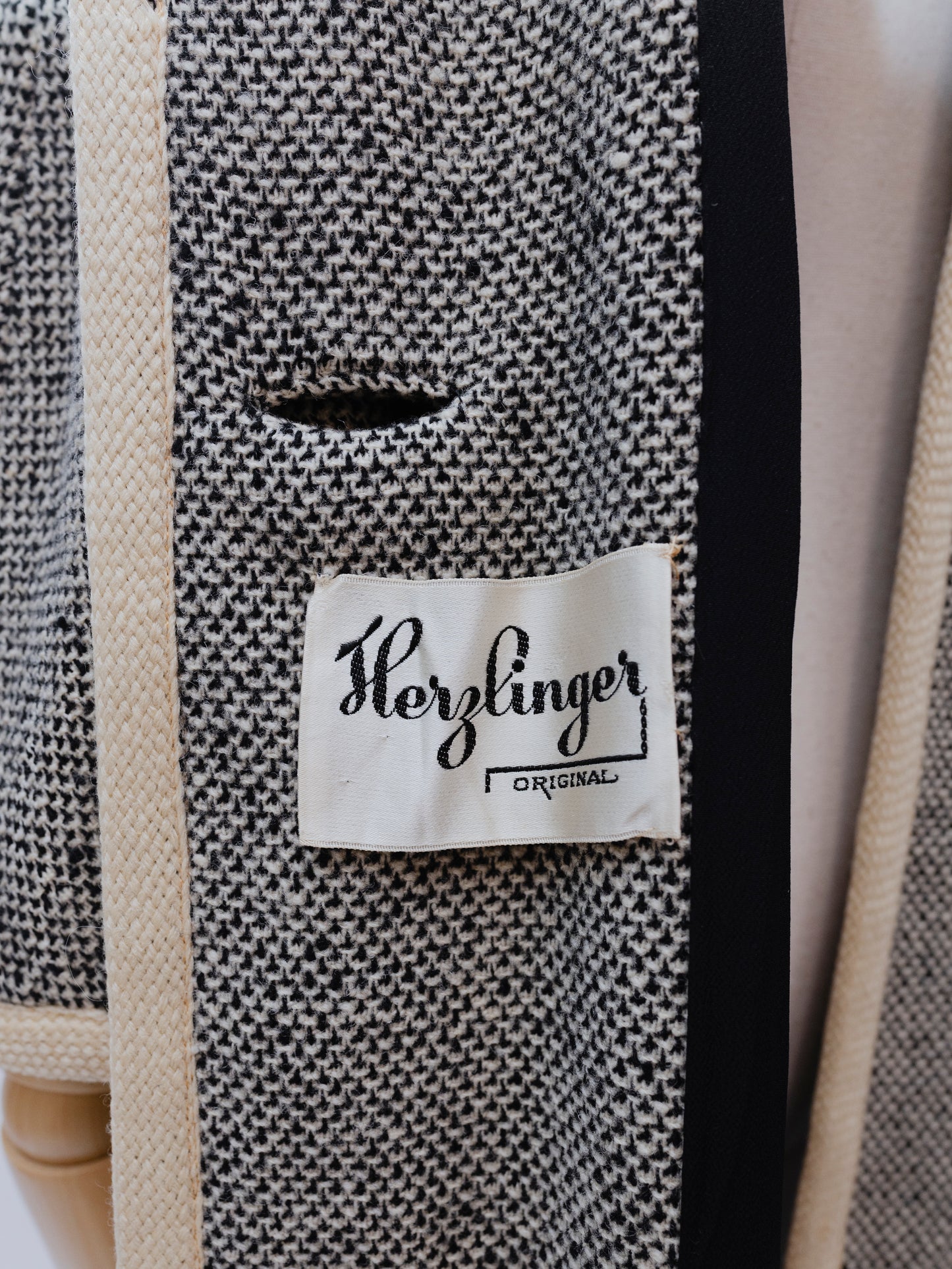Mod Spy | Coat