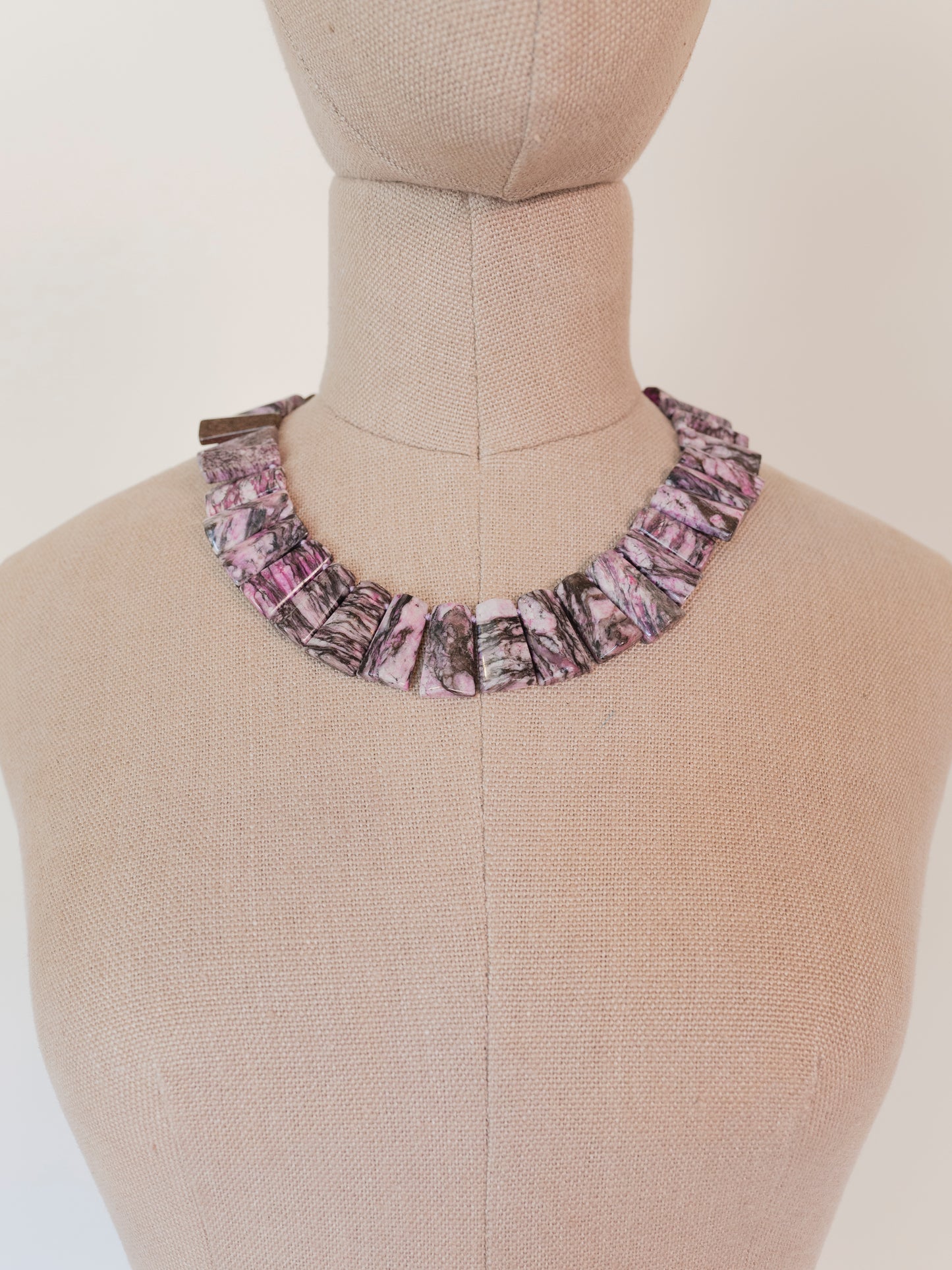 Gema Necklace